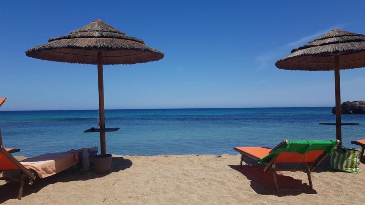 La Casa Sulla Spiaggia Марцамеми Екстериор снимка