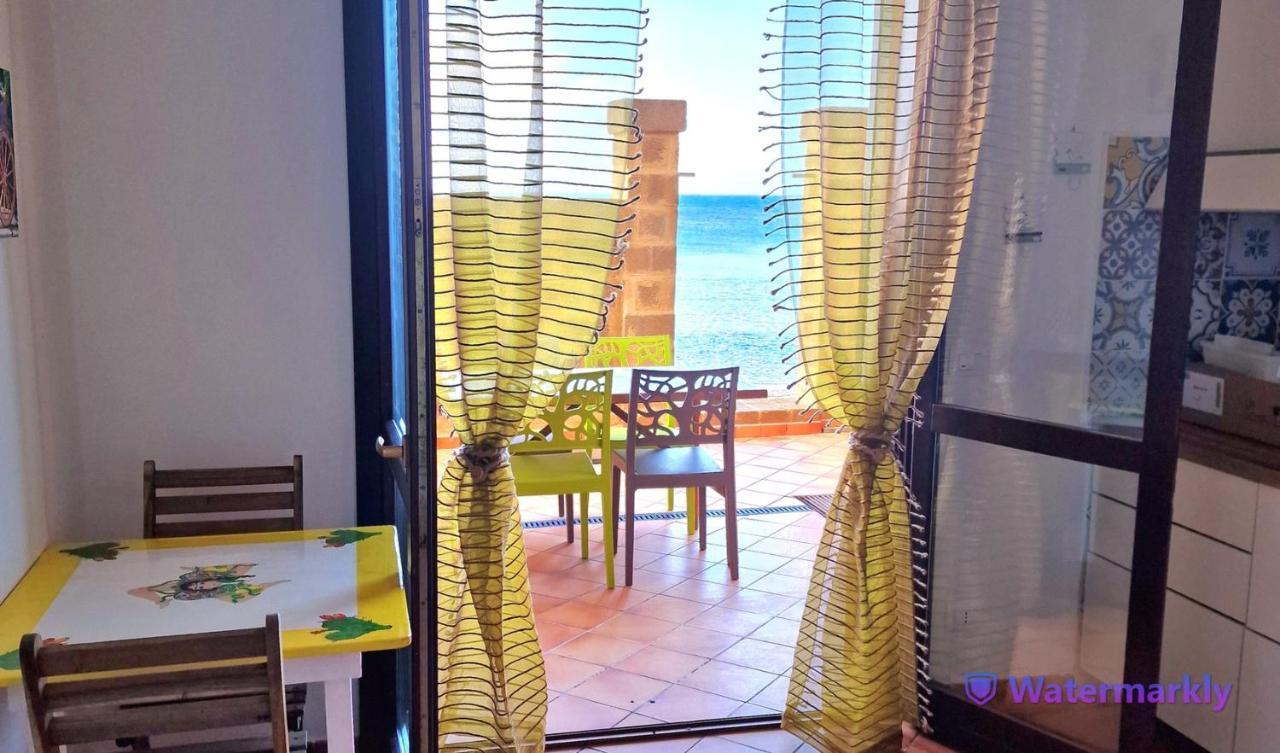 La Casa Sulla Spiaggia Марцамеми Екстериор снимка