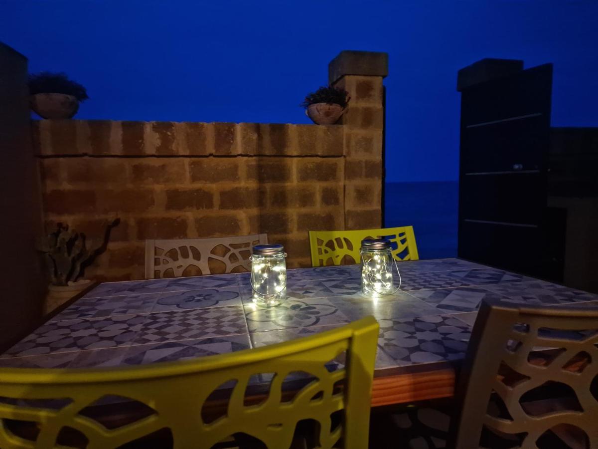 La Casa Sulla Spiaggia Марцамеми Екстериор снимка