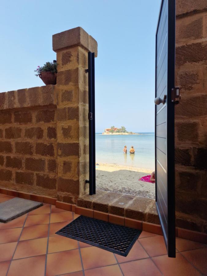 La Casa Sulla Spiaggia Марцамеми Екстериор снимка