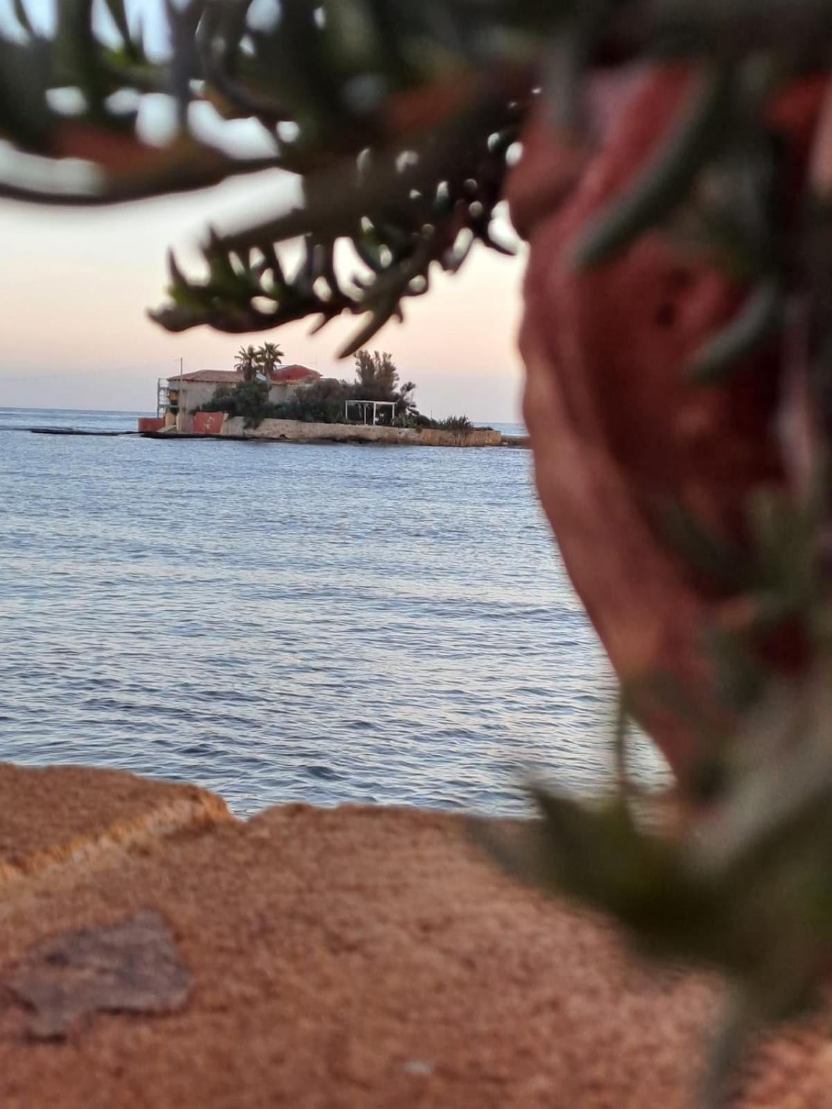 La Casa Sulla Spiaggia Марцамеми Екстериор снимка